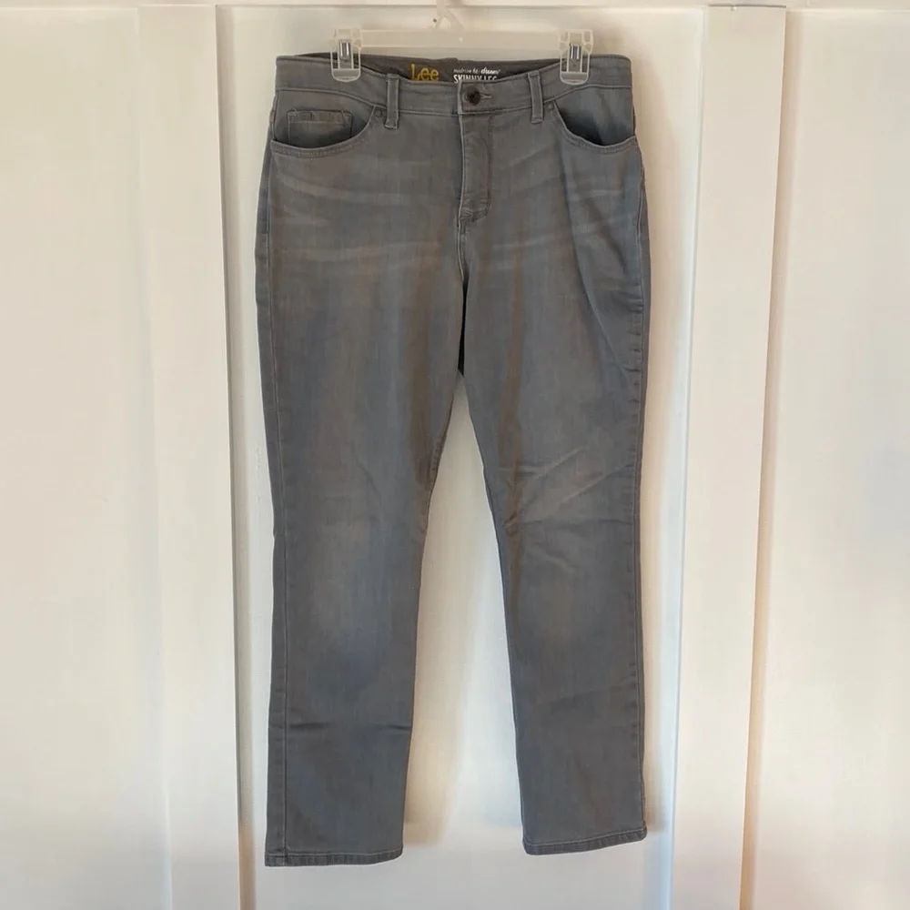 LEE gray skinny jeans